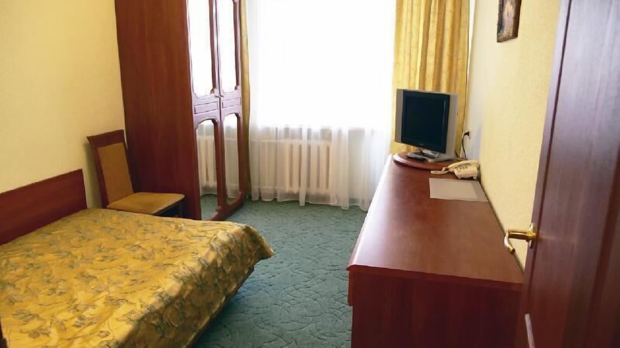 40 Let Pobedy Hotel Minsk Extérieur photo