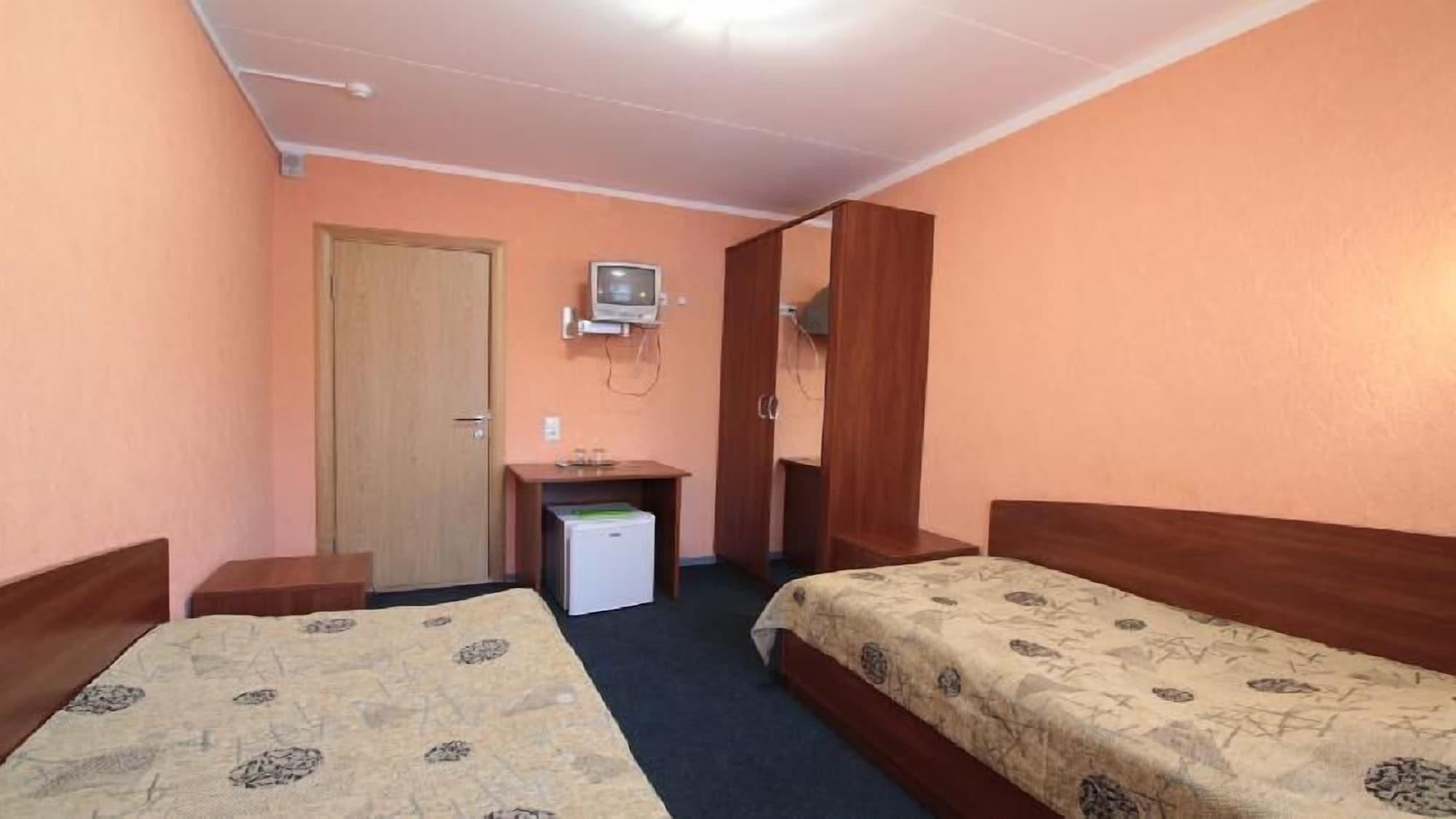 40 Let Pobedy Hotel Minsk Extérieur photo