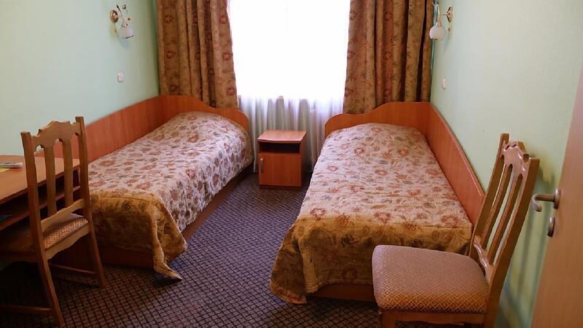 40 Let Pobedy Hotel Minsk Extérieur photo