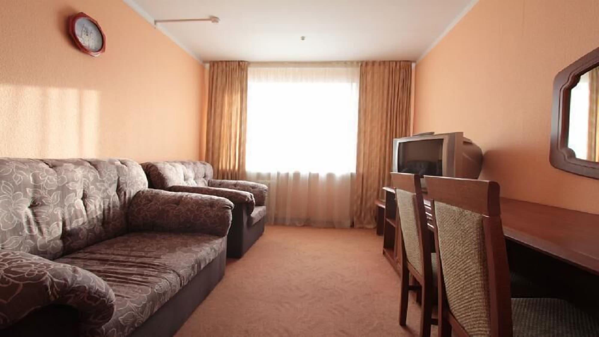 40 Let Pobedy Hotel Minsk Extérieur photo