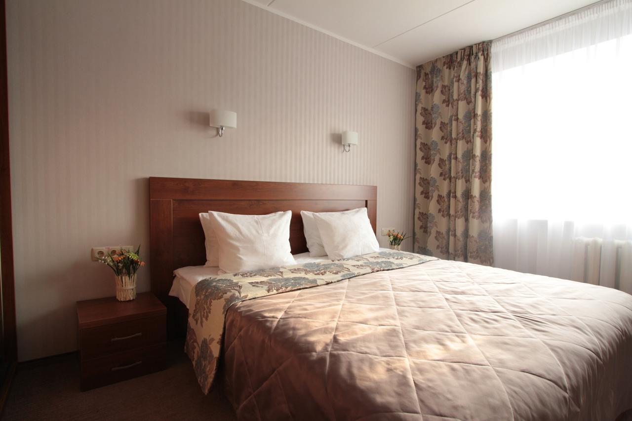 40 Let Pobedy Hotel Minsk Extérieur photo