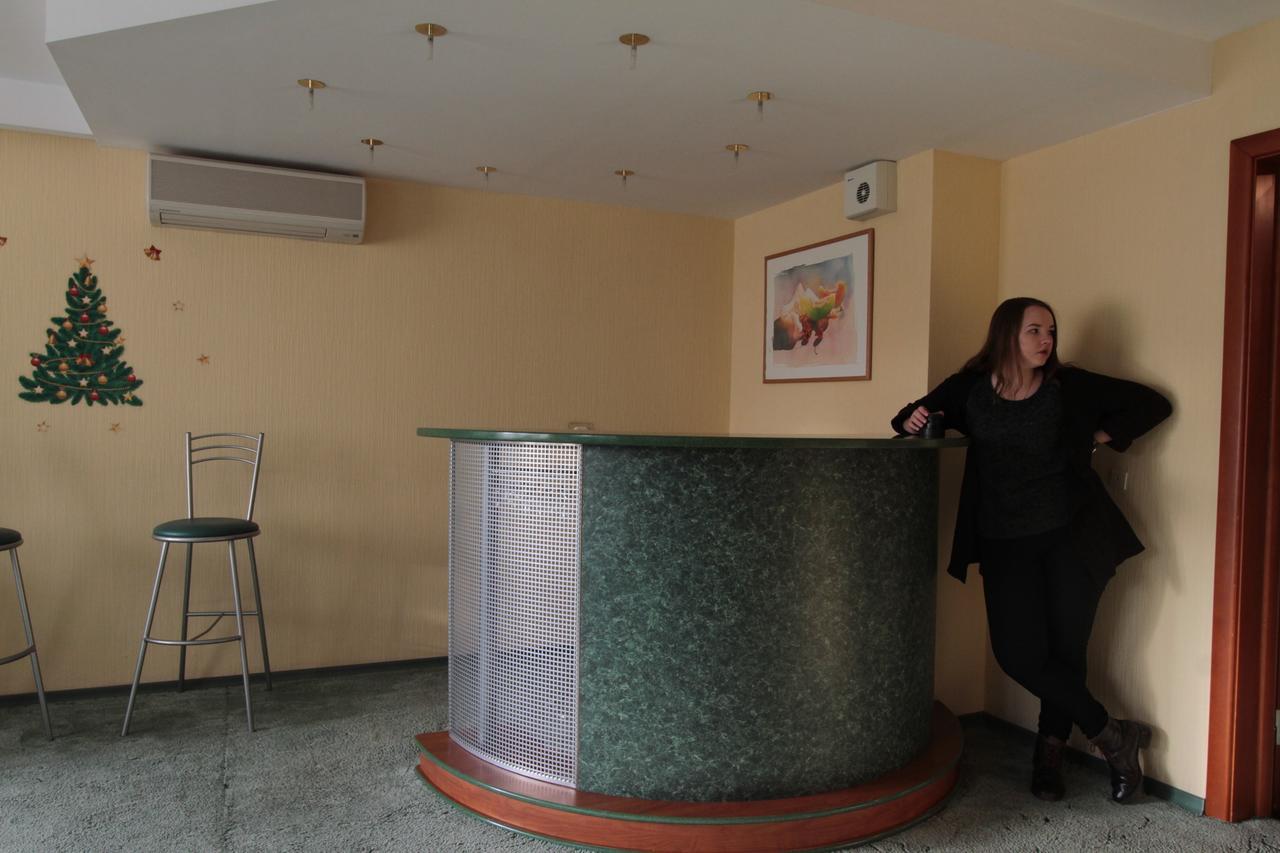 40 Let Pobedy Hotel Minsk Extérieur photo