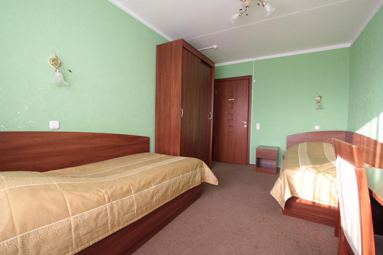 40 Let Pobedy Hotel Minsk Extérieur photo
